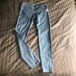 Workout leggings size small